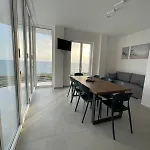 公寓 Angolo Blu Fronte Mare