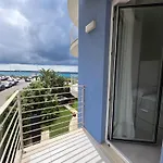 Angolo Blu Fronte Mare Apartment